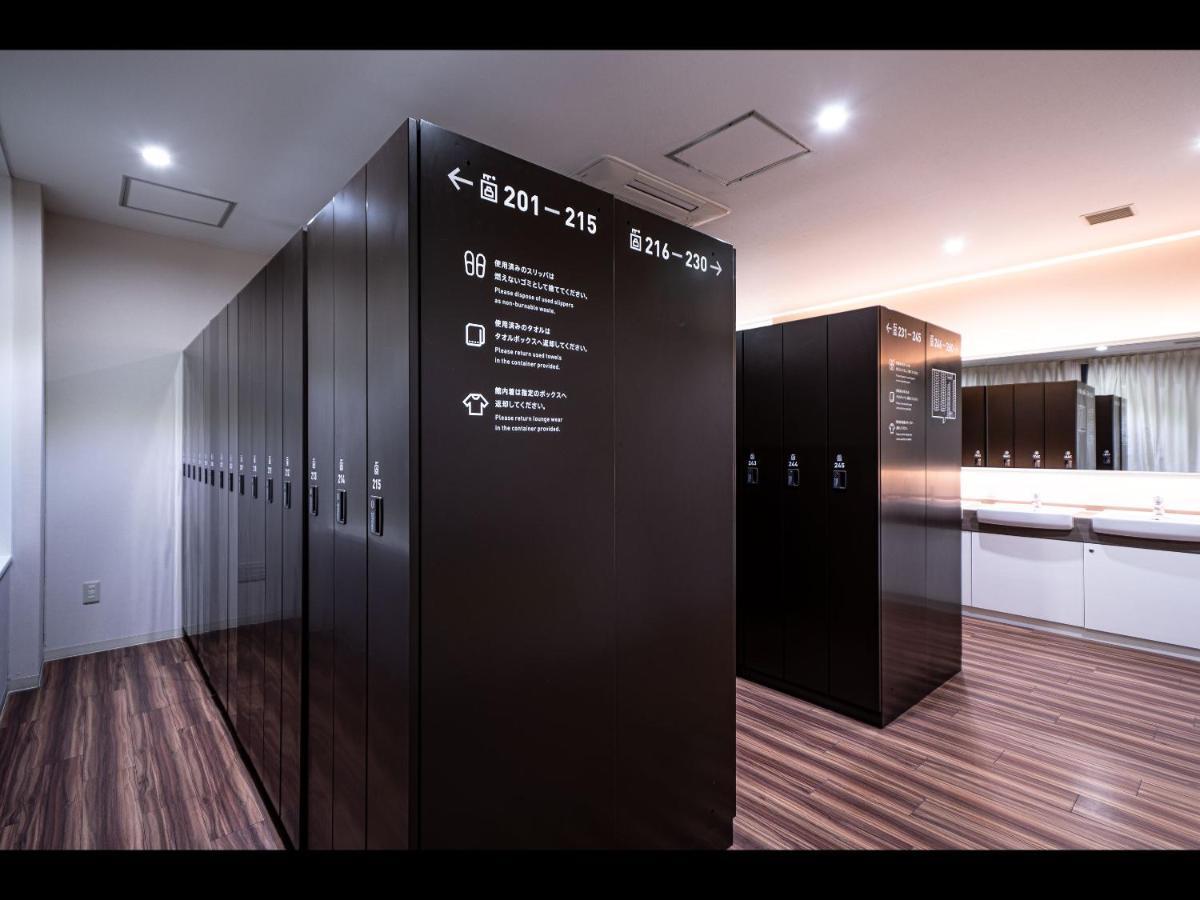 Capsule Plus Yokohama Sauna & Capsule Hotel Exterior photo